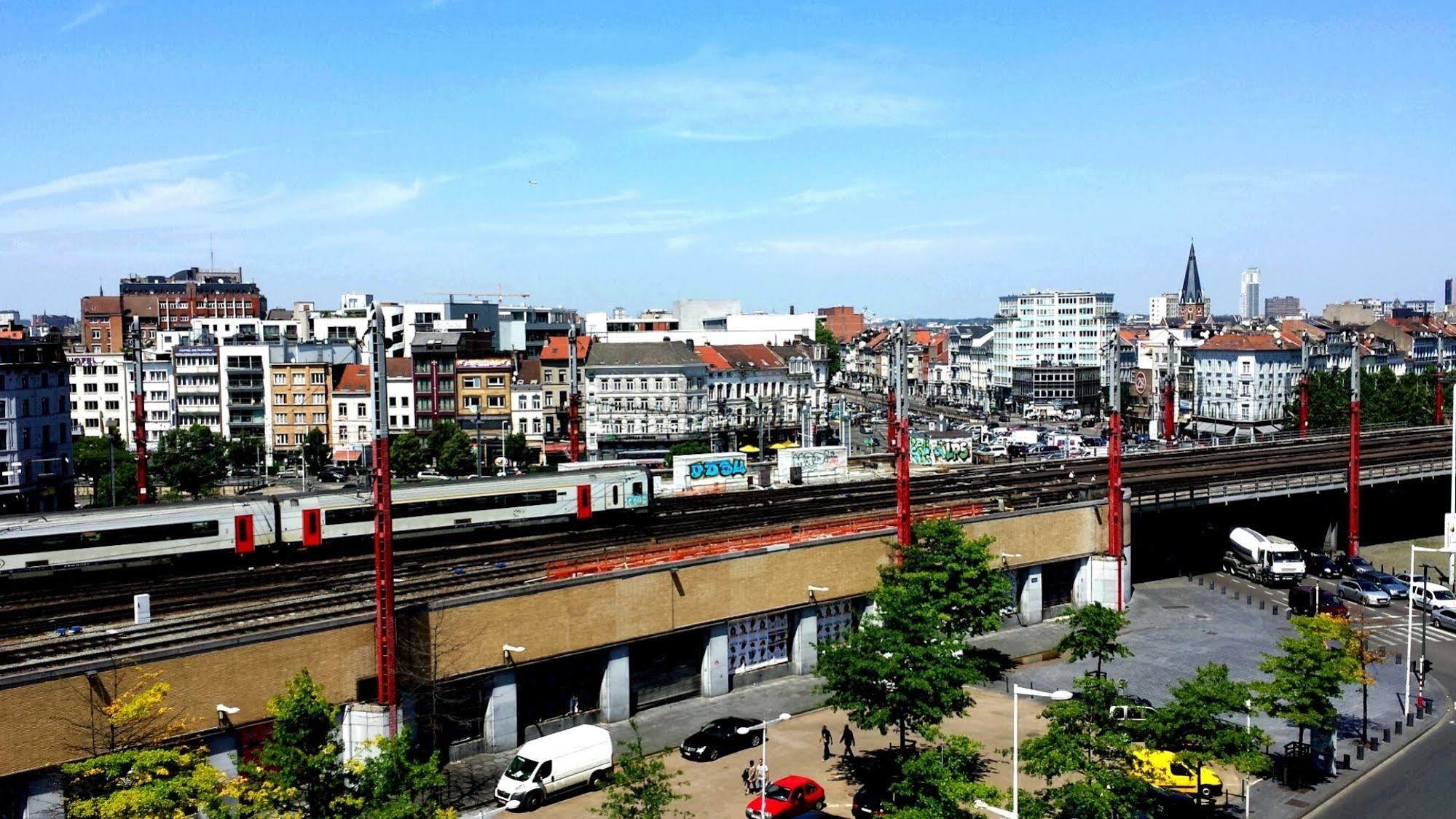 Hotel Continental Saint-Gilles Екстер'єр фото
